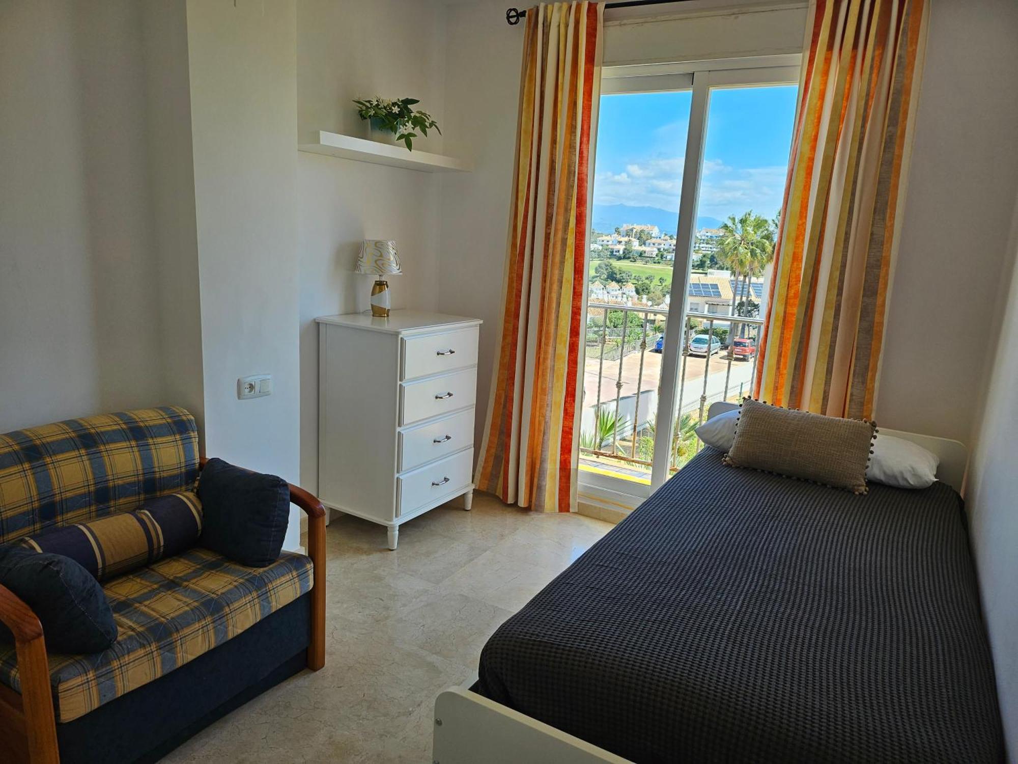 3 Bedrooms With Pool & Parking, Close To Sea And Gibraltar Manilva Exterior foto